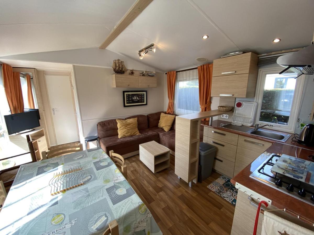Mobil-Home A Fouras : Proche Plage, 2 Chambres, Tv, Plancha, Parking, Ideal Famille - Fr-1-709-58 Εξωτερικό φωτογραφία