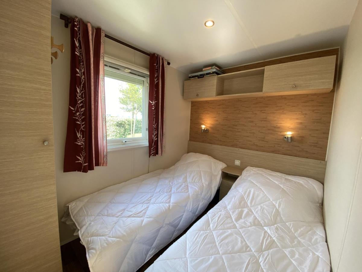 Mobil-Home A Fouras : Proche Plage, 2 Chambres, Tv, Plancha, Parking, Ideal Famille - Fr-1-709-58 Εξωτερικό φωτογραφία